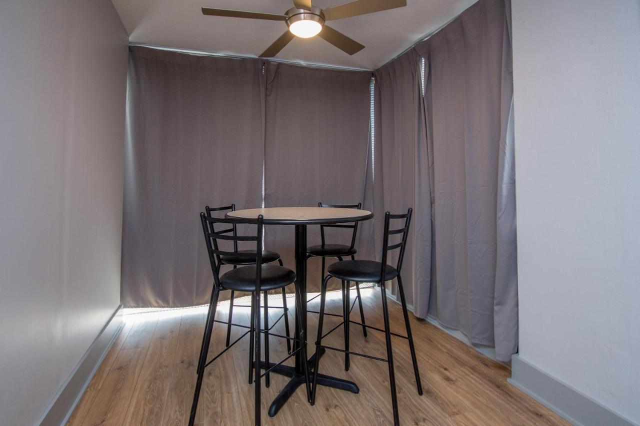 804 Free Parking Modern Downtown Apt, Great Wifi Атланта Экстерьер фото